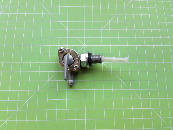 Zipper Maschinen Ersatzteil passend zu ZI-STE1200IV Benzinhahn mit Filter STE1200IV